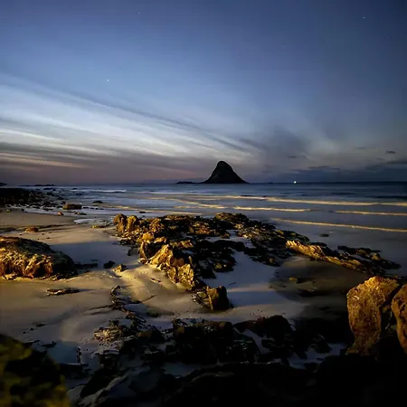 Lankanholmen Tatil Evi *